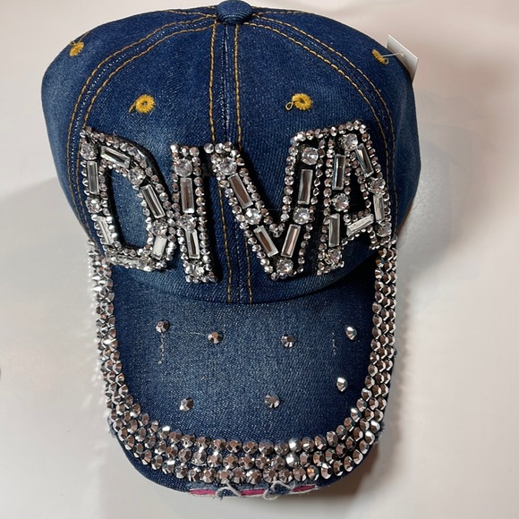 Accessories - 🆕DIVA Distressed Denim Cap